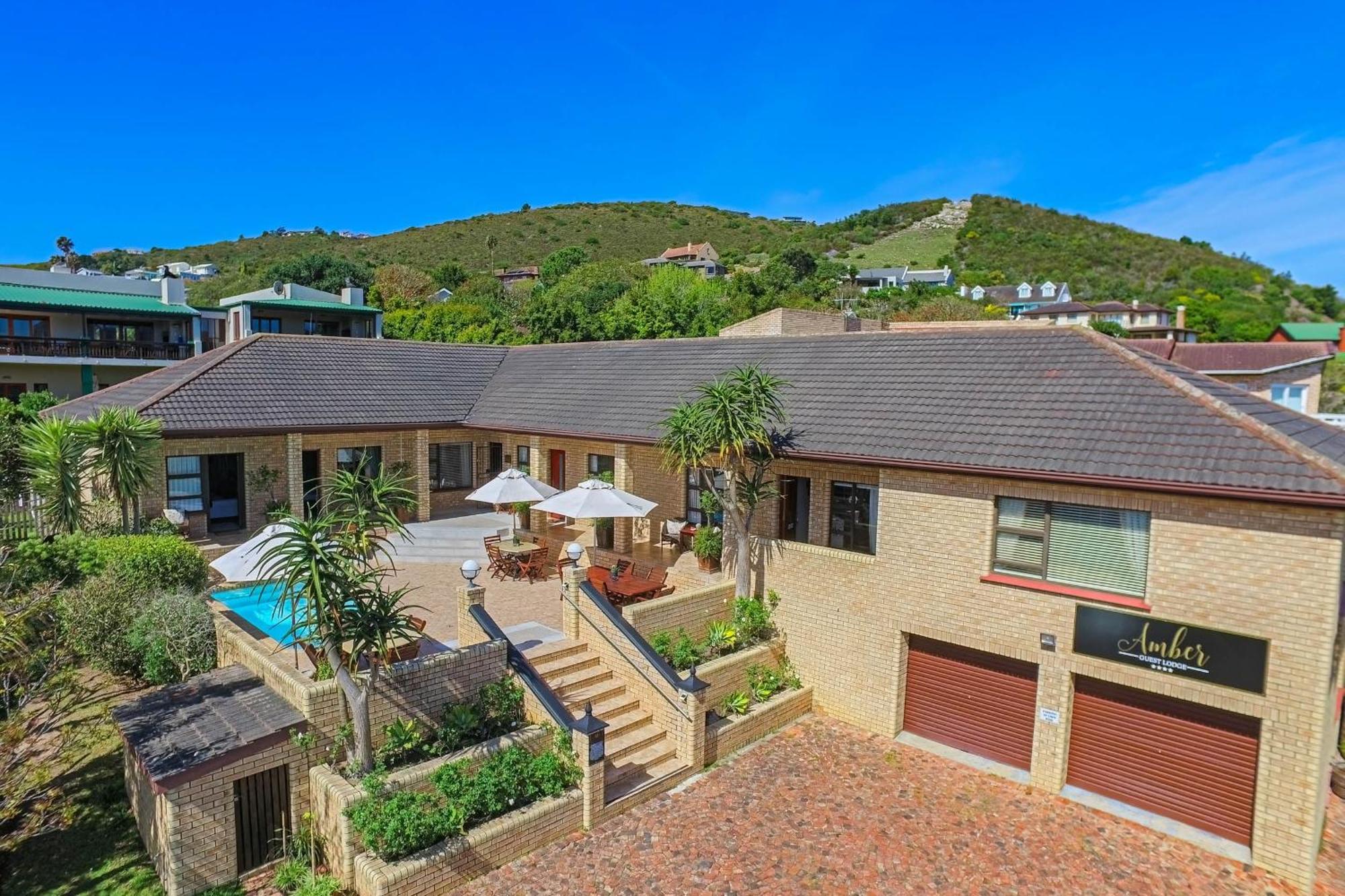 Amber Guest Lodge Knysna Exterior photo