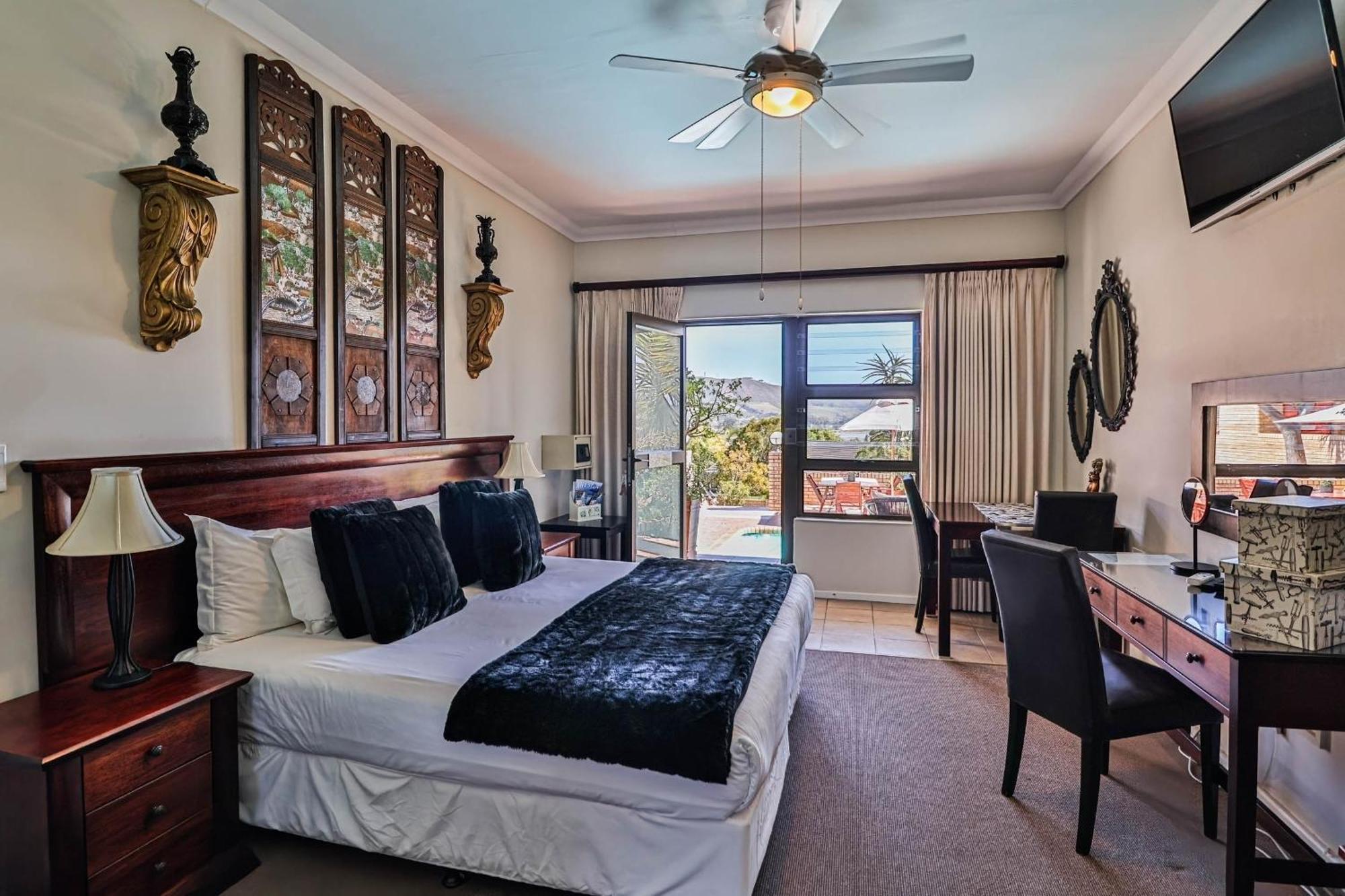 Amber Guest Lodge Knysna Exterior photo