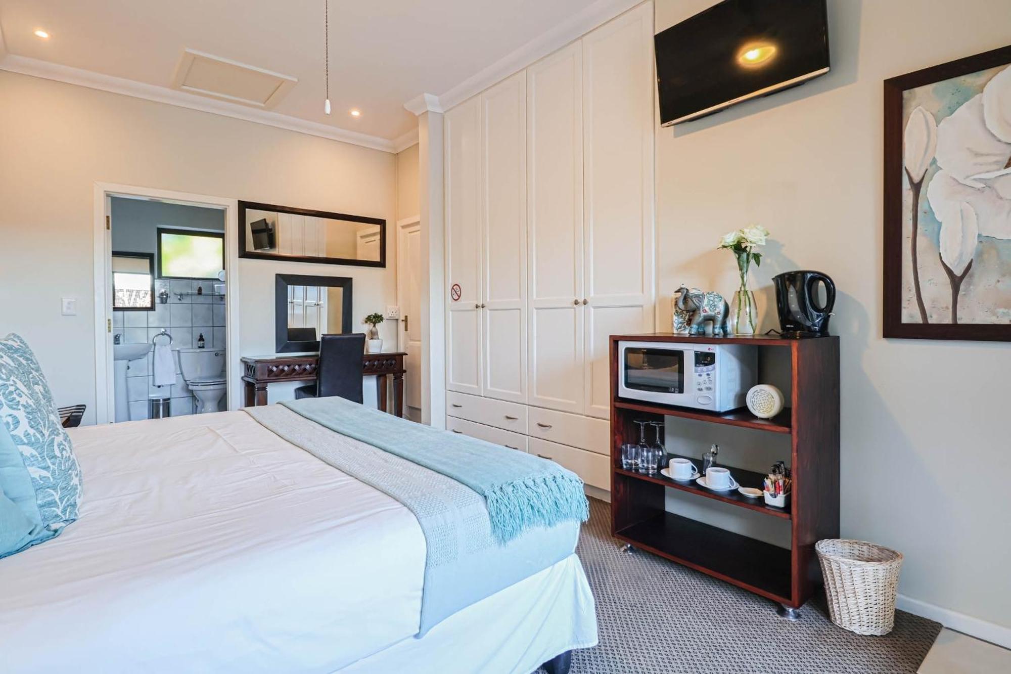 Amber Guest Lodge Knysna Exterior photo